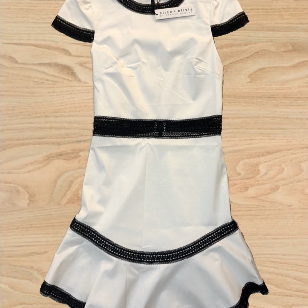 Alice + Olivia Kids Dress in White with Black Trim